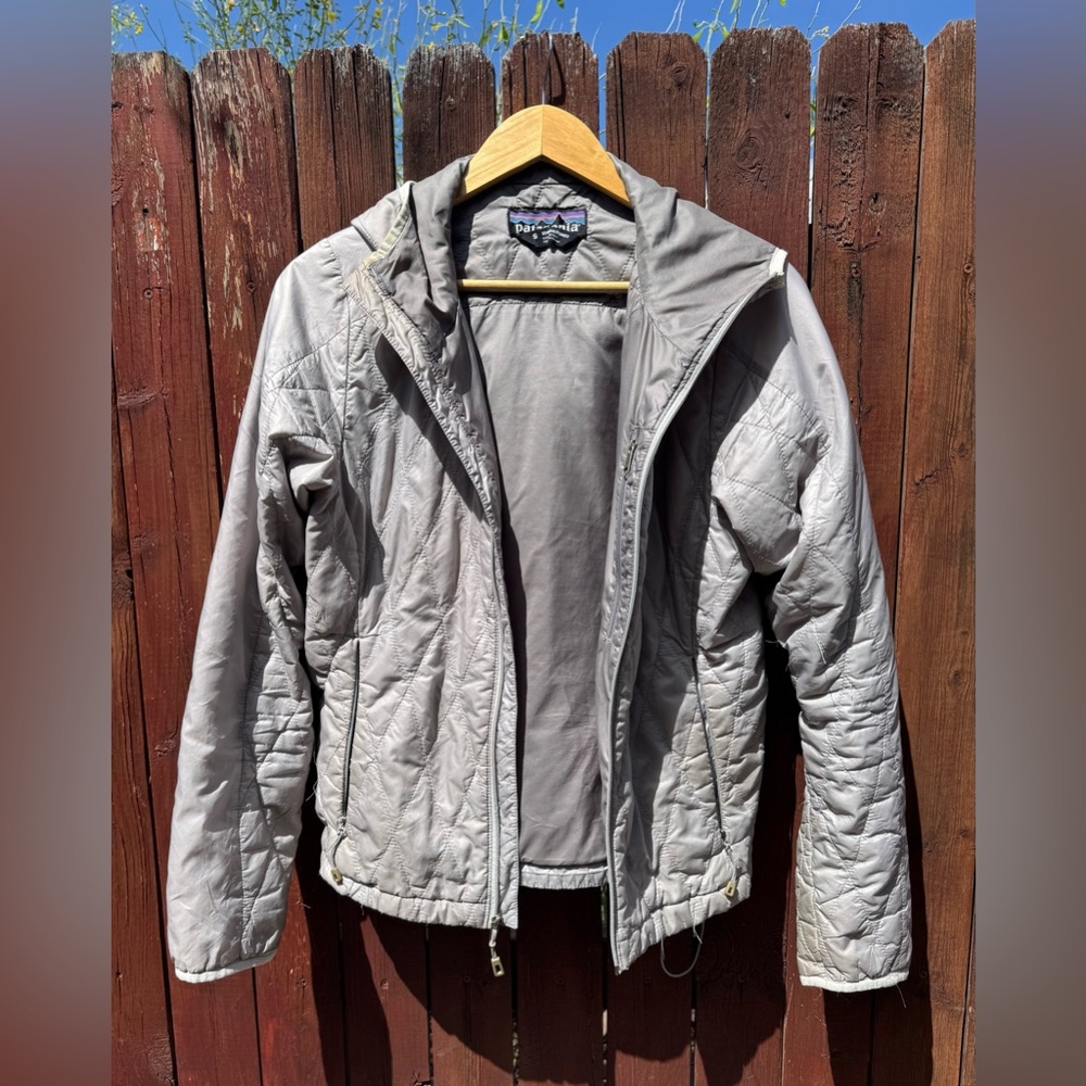 Patagonia Silver Gray S NanoPuff Hoodie
